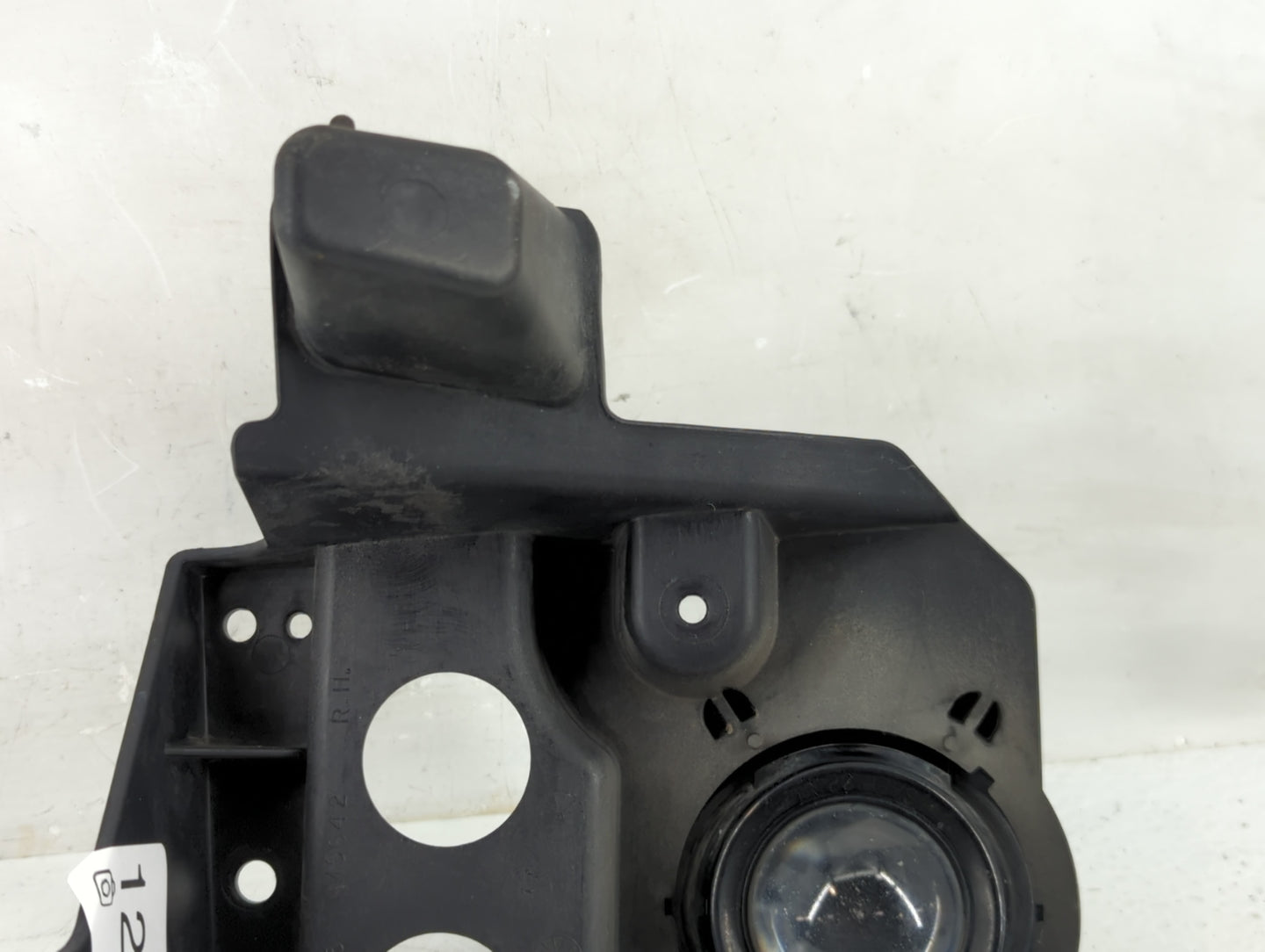 2007 Saturn Outlook Passenger Right Oem Front Light Lamp - Oemusedautoparts1.com