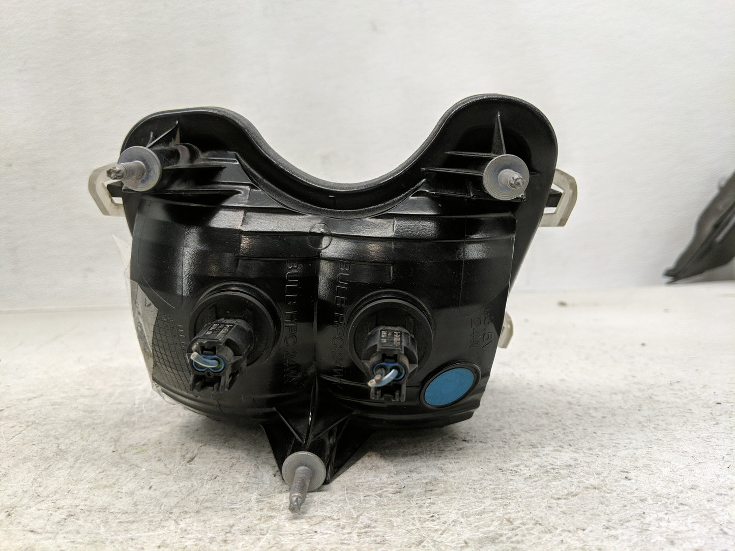 2007 Saturn Outlook Driver Left Oem Front Light Lamp - Oemusedautoparts1.com