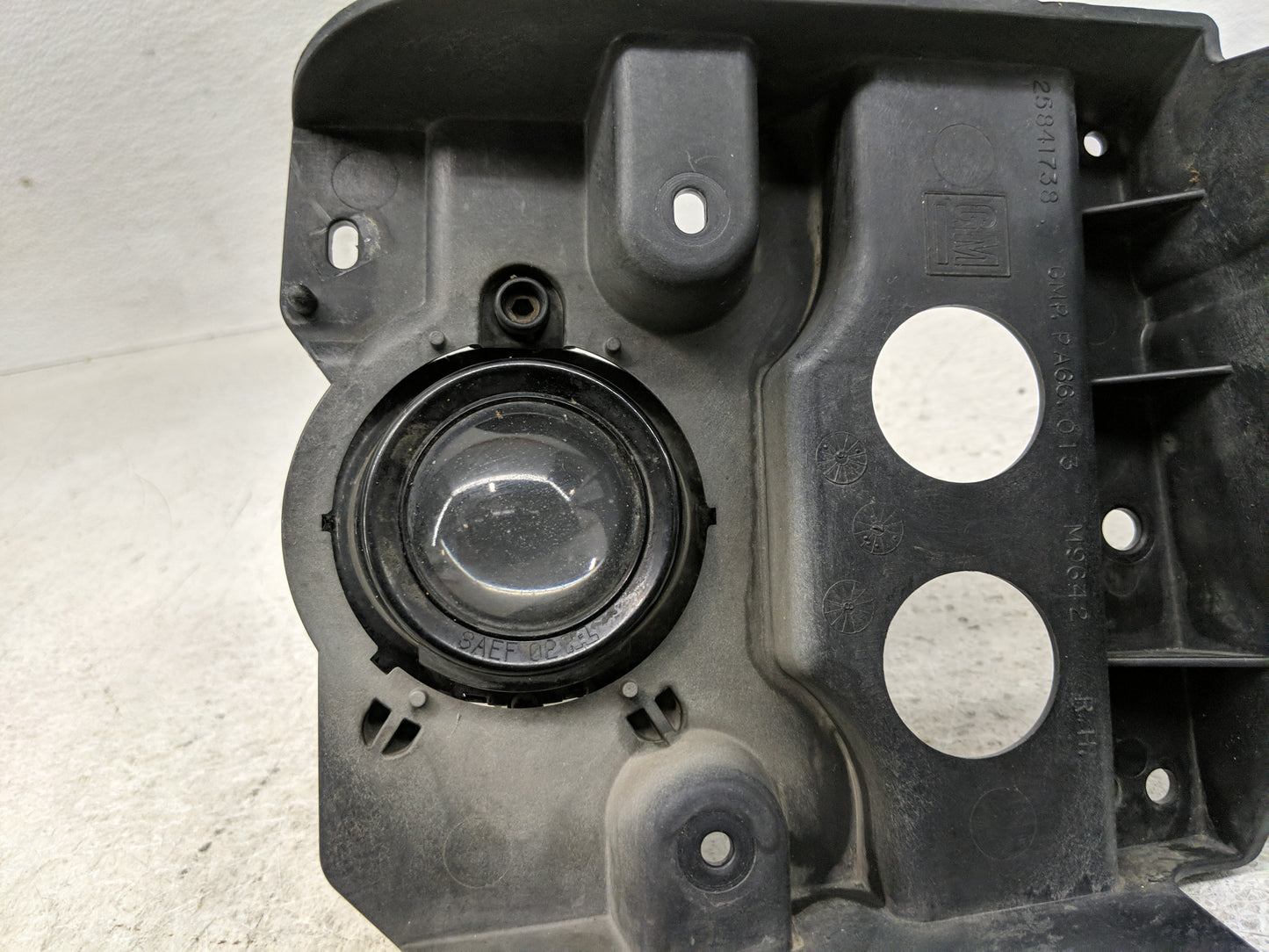 2007 Saturn Outlook Passenger Right Oem Front Light Lamp - Oemusedautoparts1.com