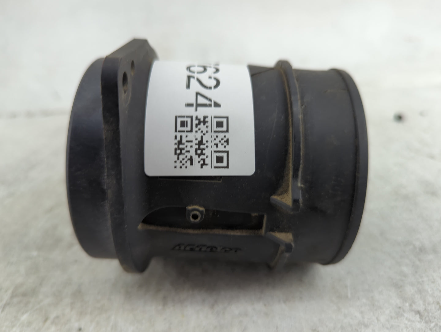 Saturn Outlook Mass Air Flow Meter Maf 1487624 - Oemusedautoparts1.com