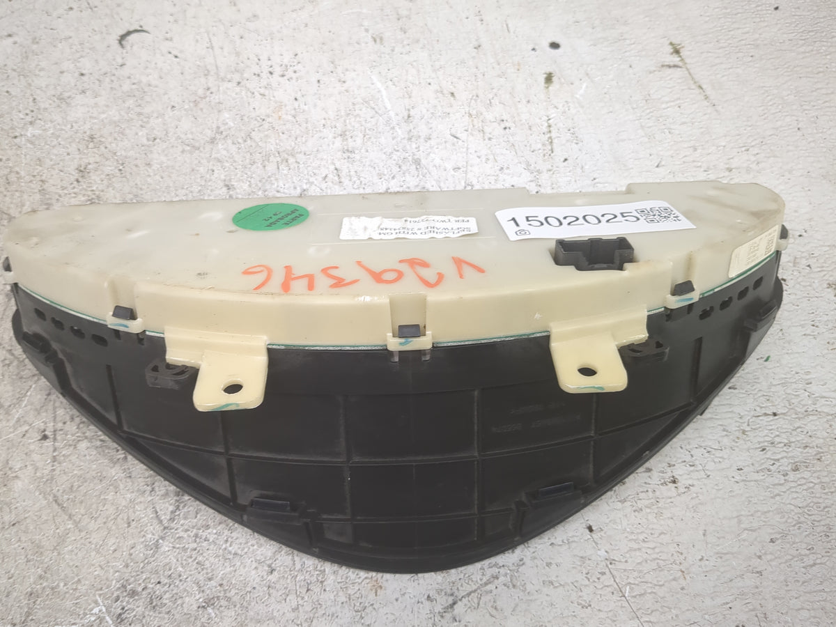 2007 Saturn Outlook Instrument Cluster Speedometer Gauges P/N:25789540 15019968, H30102679 Miles: Fits OEM Used Auto Parts -
