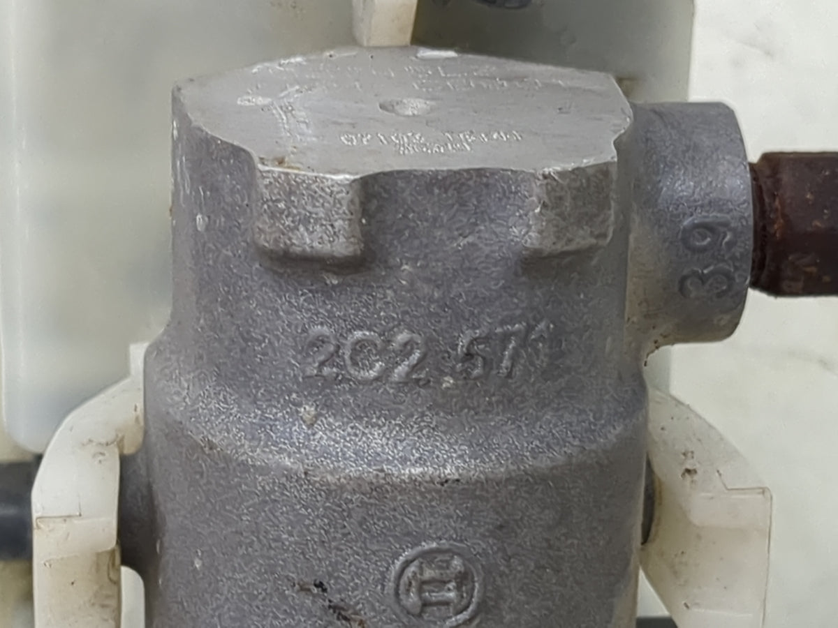 Saturn Outlook Brake Master Cylinder 1512996 - Oemusedautoparts1.com