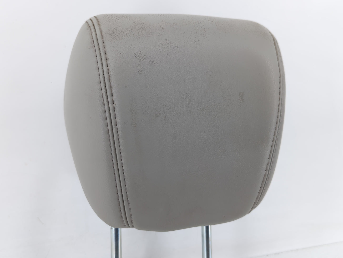 2007 Saturn Outlook Headrest Head Rest Rear Seat Fits Fits 2008 OEM Used Auto Parts - Oemusedautoparts1.com