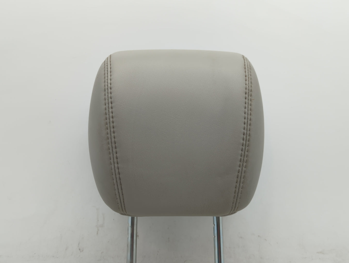 2007 Saturn Outlook Headrest Head Rest Rear Seat Fits Fits 2008 OEM Used Auto Parts - Oemusedautoparts1.com