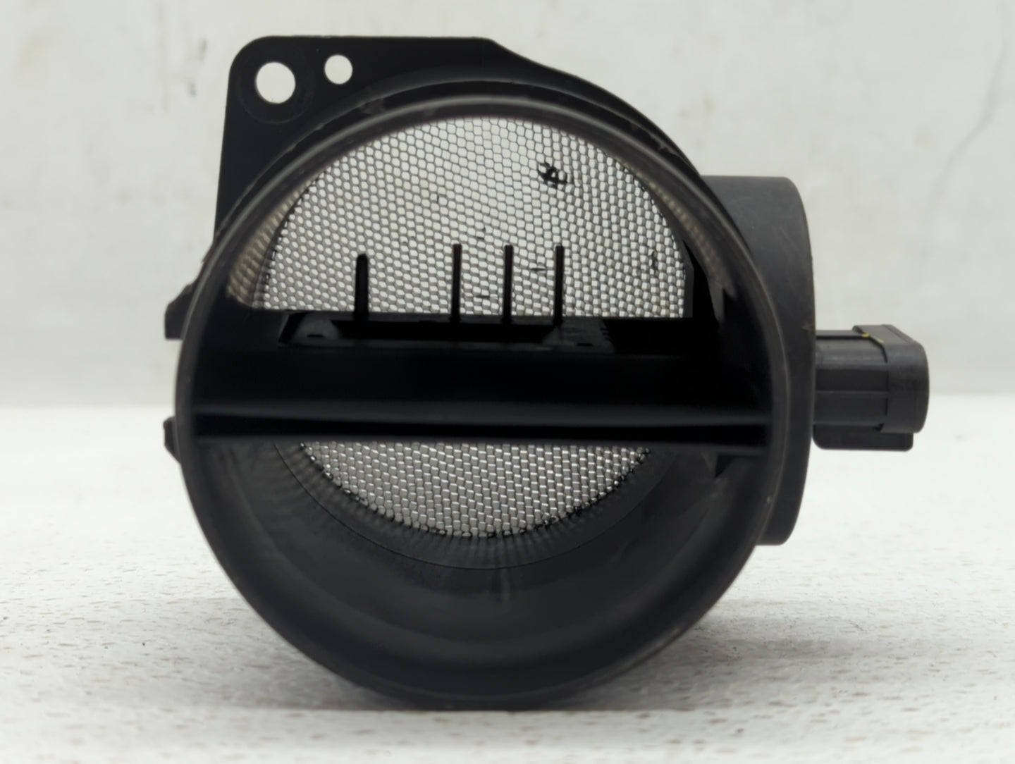 Saturn Outlook Mass Air Flow Meter Maf - Oemusedautoparts1.com
