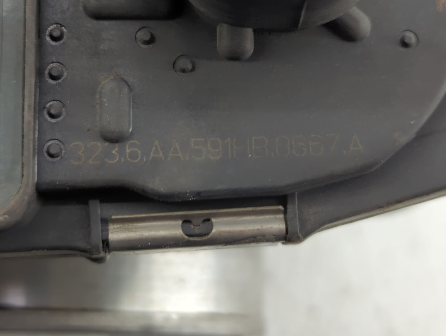 2007 Saturn Outlook Throttle Body Fits Fits 2008 2009 2010 2011 OEM Used Auto Parts - Oemusedautoparts1.com