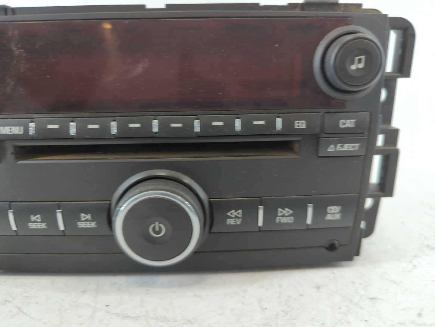 2007 Saturn Outlook Am Fm Cd Player Radio Receiver - Oemusedautoparts1.com