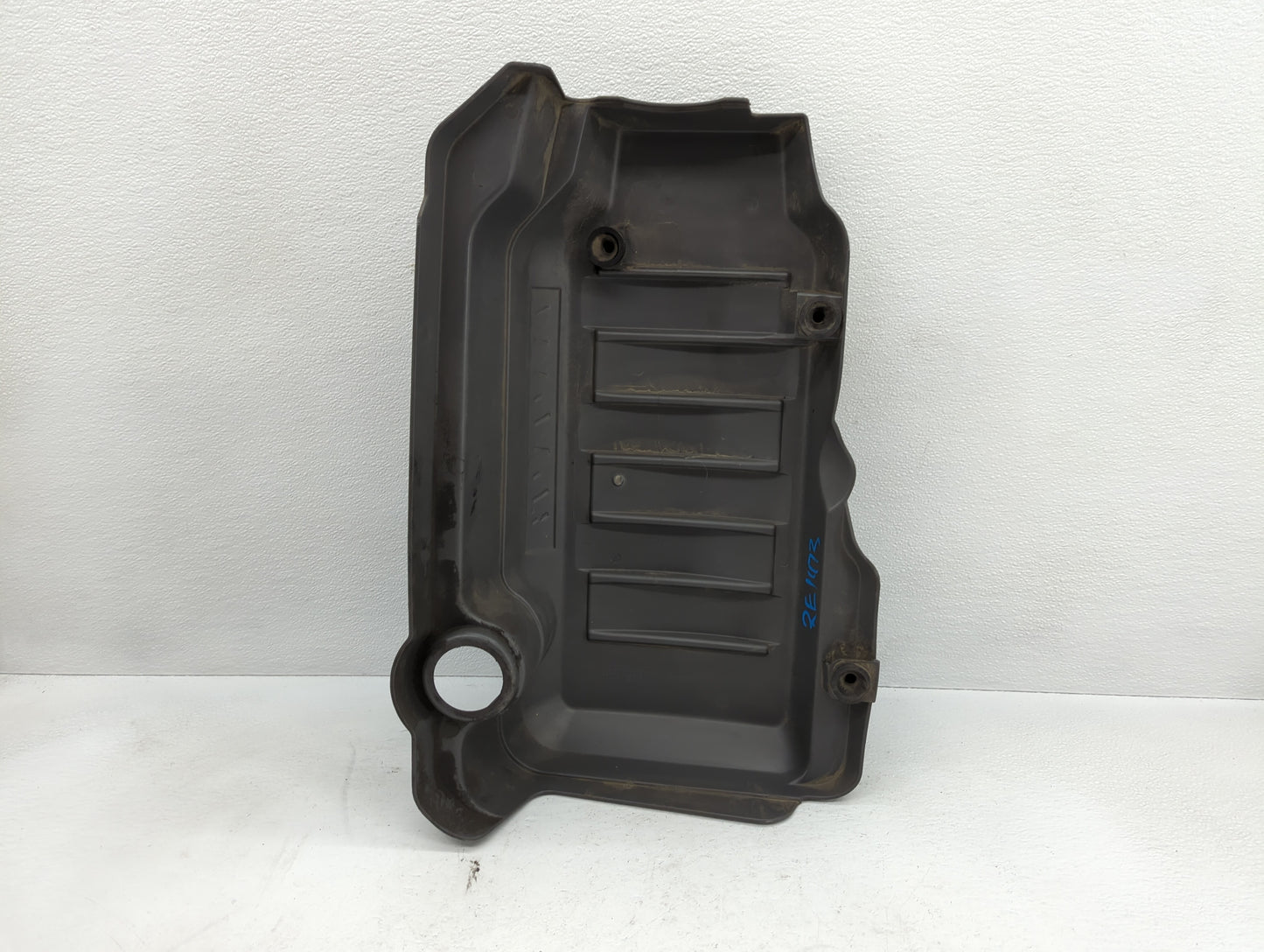 2007 Saturn Outlook Engine Cover - Oemusedautoparts1.com