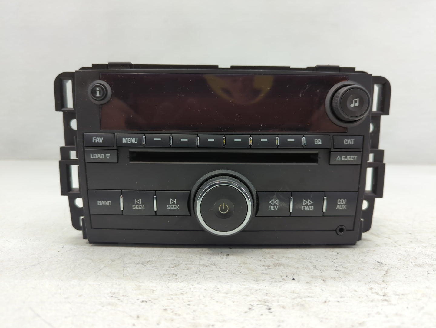 2007 Saturn Outlook Radio AM FM Cd Player Receiver Replacement P/N:25827115 25802582 Fits OEM Used Auto Parts - Oemusedautop