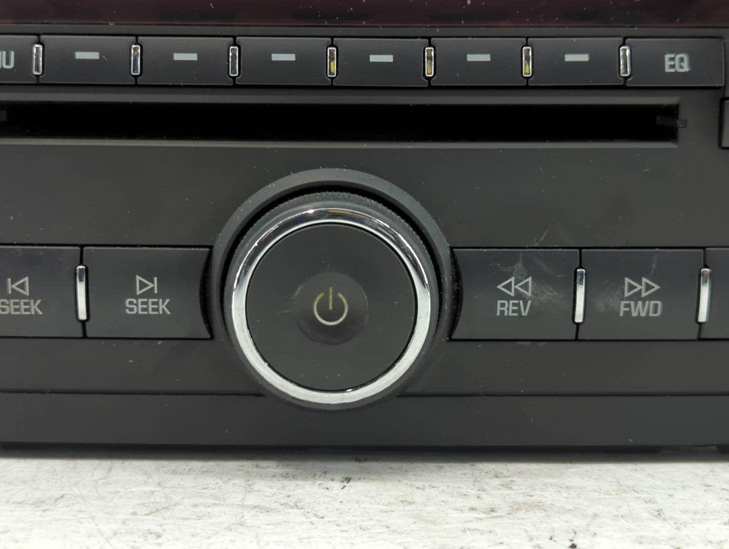 2007 Saturn Outlook Radio AM FM Cd Player Receiver Replacement P/N:25827115 25802582 Fits OEM Used Auto Parts - Oemusedautop