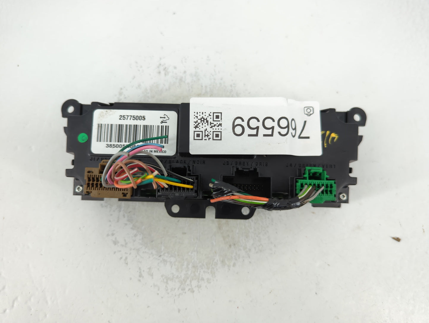 2007 Saturn Outlook Climate Control Module Temperature AC/Heater Replacement P/N:25775005 Fits OEM Used Auto Parts - Oemused