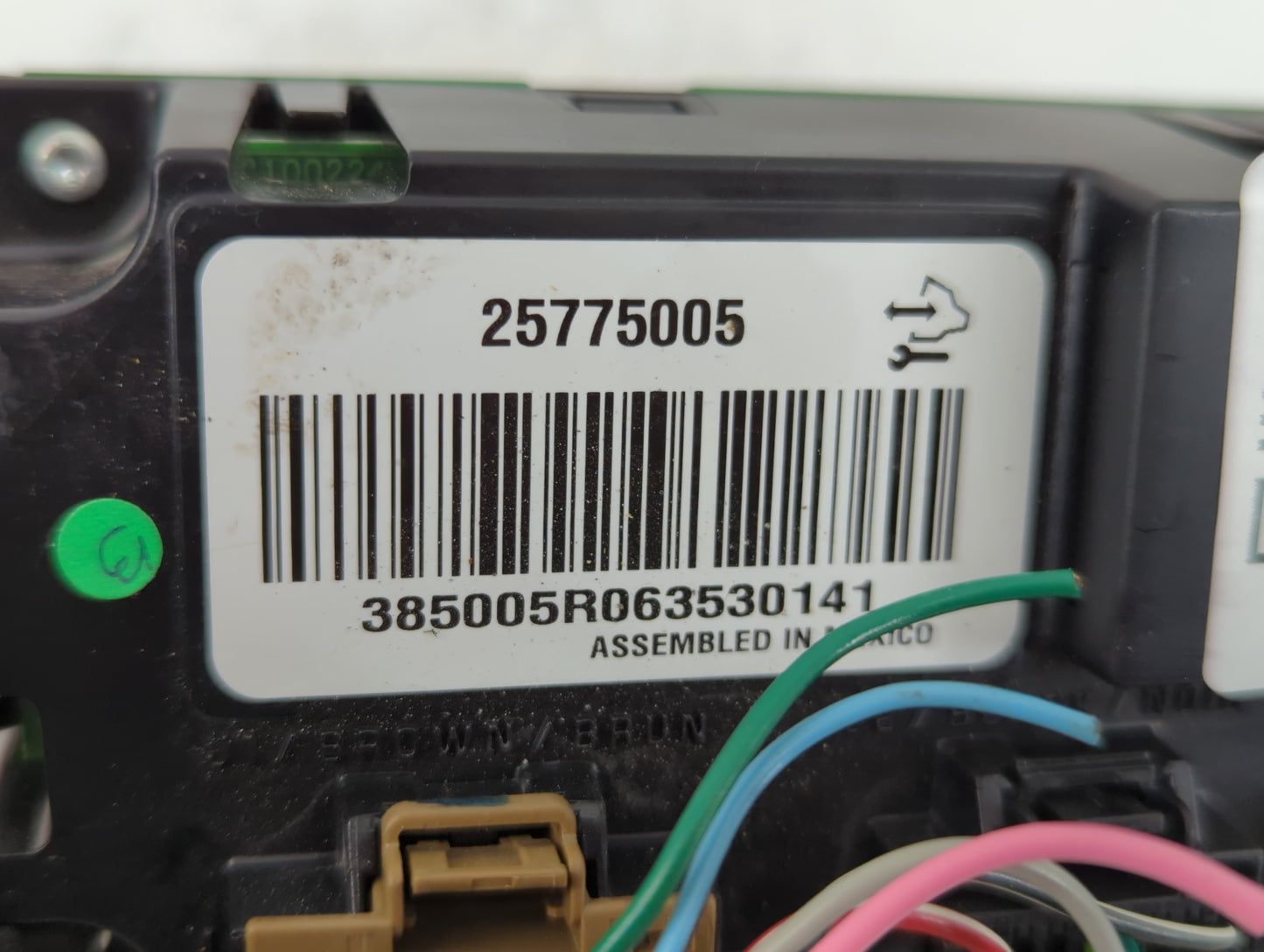 2007 Saturn Outlook Climate Control Module Temperature AC/Heater Replacement P/N:25775005 Fits OEM Used Auto Parts - Oemused