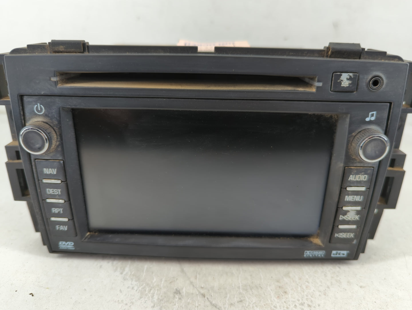 2007 Saturn Outlook Radio AM FM Cd Player Receiver Replacement P/N:15906632 25815341 Fits OEM Used Auto Parts - Oemusedautop