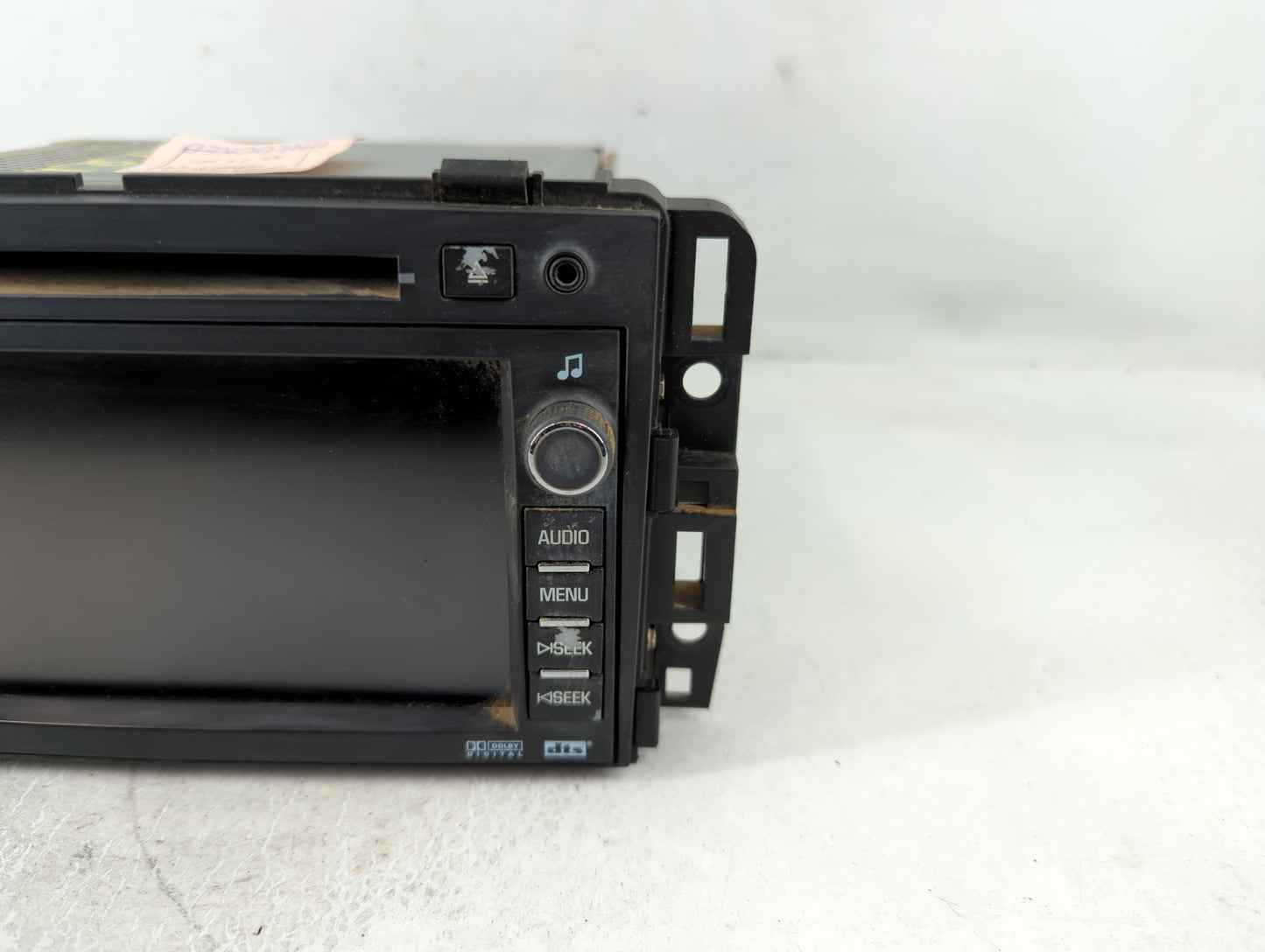 2007 Saturn Outlook Radio AM FM Cd Player Receiver Replacement P/N:15906632 25815341 Fits OEM Used Auto Parts - Oemusedautop