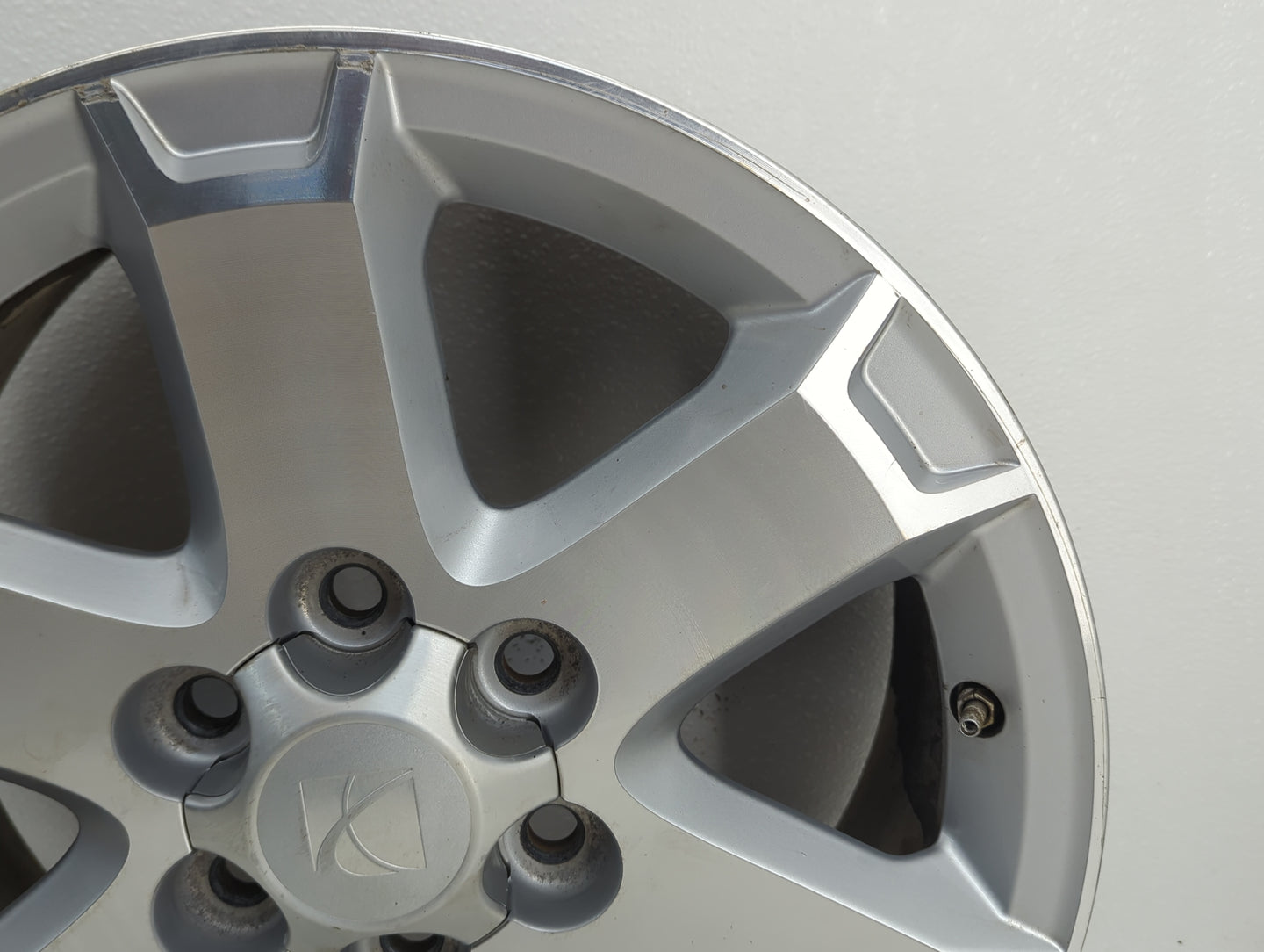 2007-2010 Saturn Outlook Oem Wheel Rim 908411 - Oemusedautoparts1.com