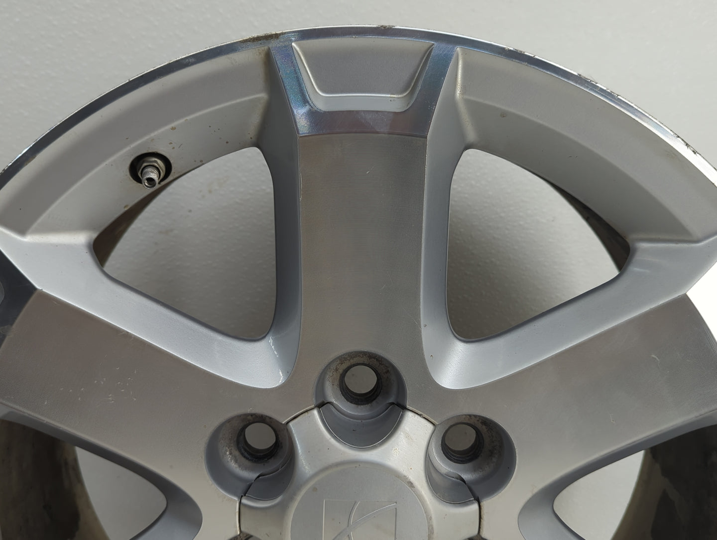 2007-2010 Saturn Outlook Oem Wheel Rim - Oemusedautoparts1.com