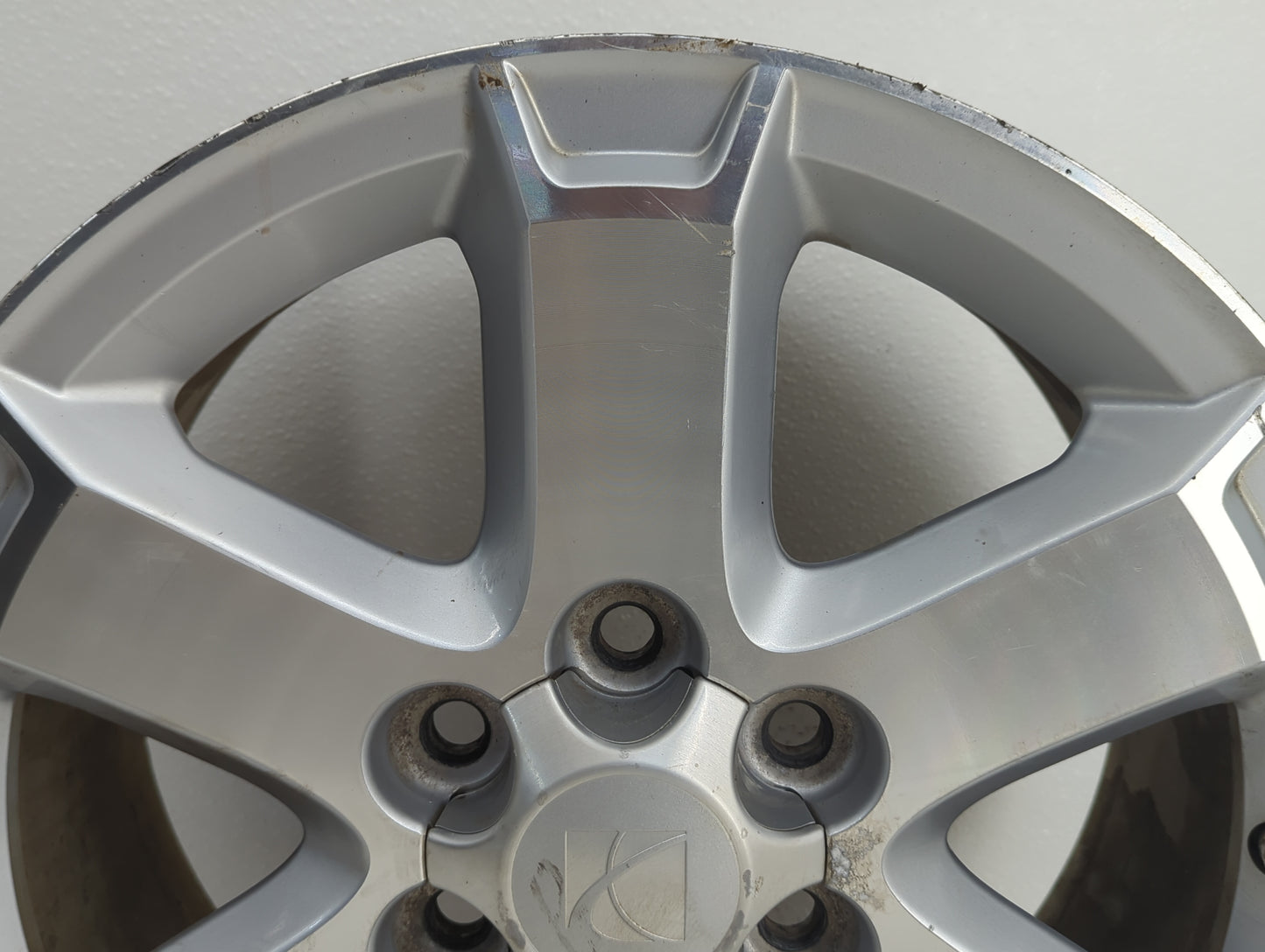 2007-2010 Saturn Outlook Oem Wheel Rim 908413 - Oemusedautoparts1.com