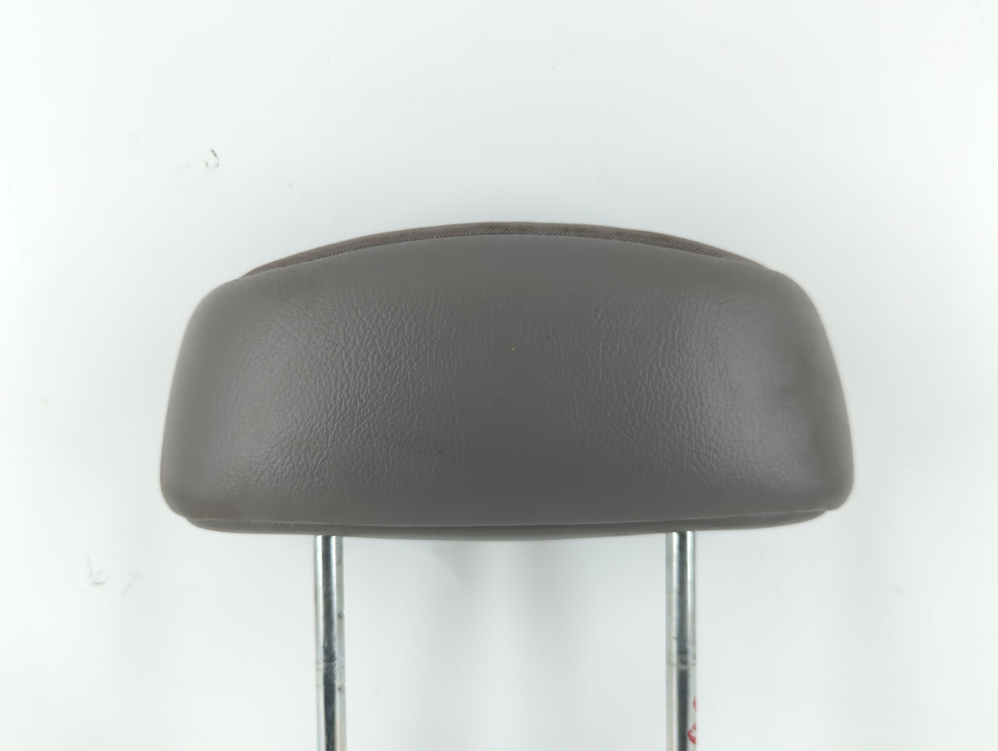 2002-2007 Saturn Vue Headrest Head Rest Rear Center Seat Fits Fits 2002 2003 2004 2005 2006 2007 OEM Used Auto Parts - Oemus