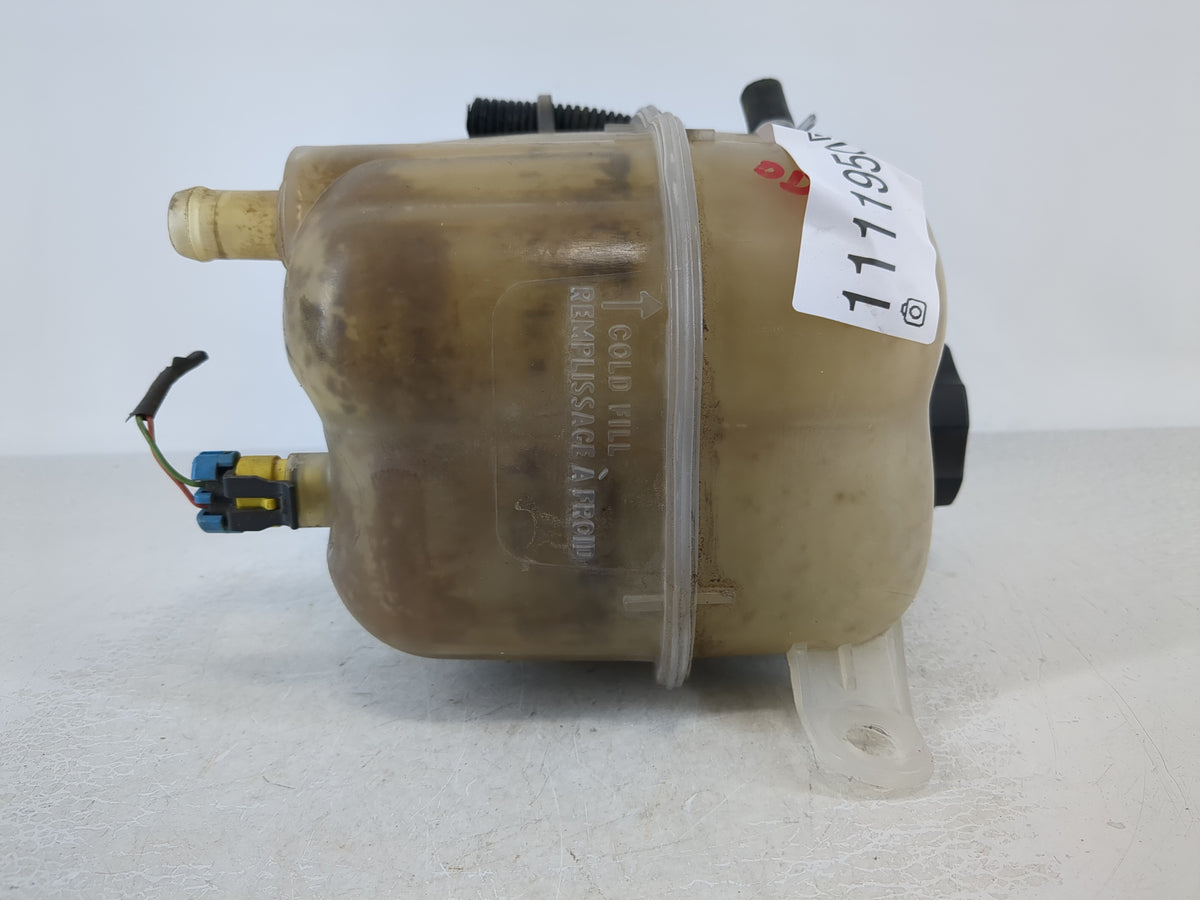 2002-2007 Saturn Vue Radiator Coolant Overflow Expansion Tank Bottle 1111950 - Oemusedautoparts1.com