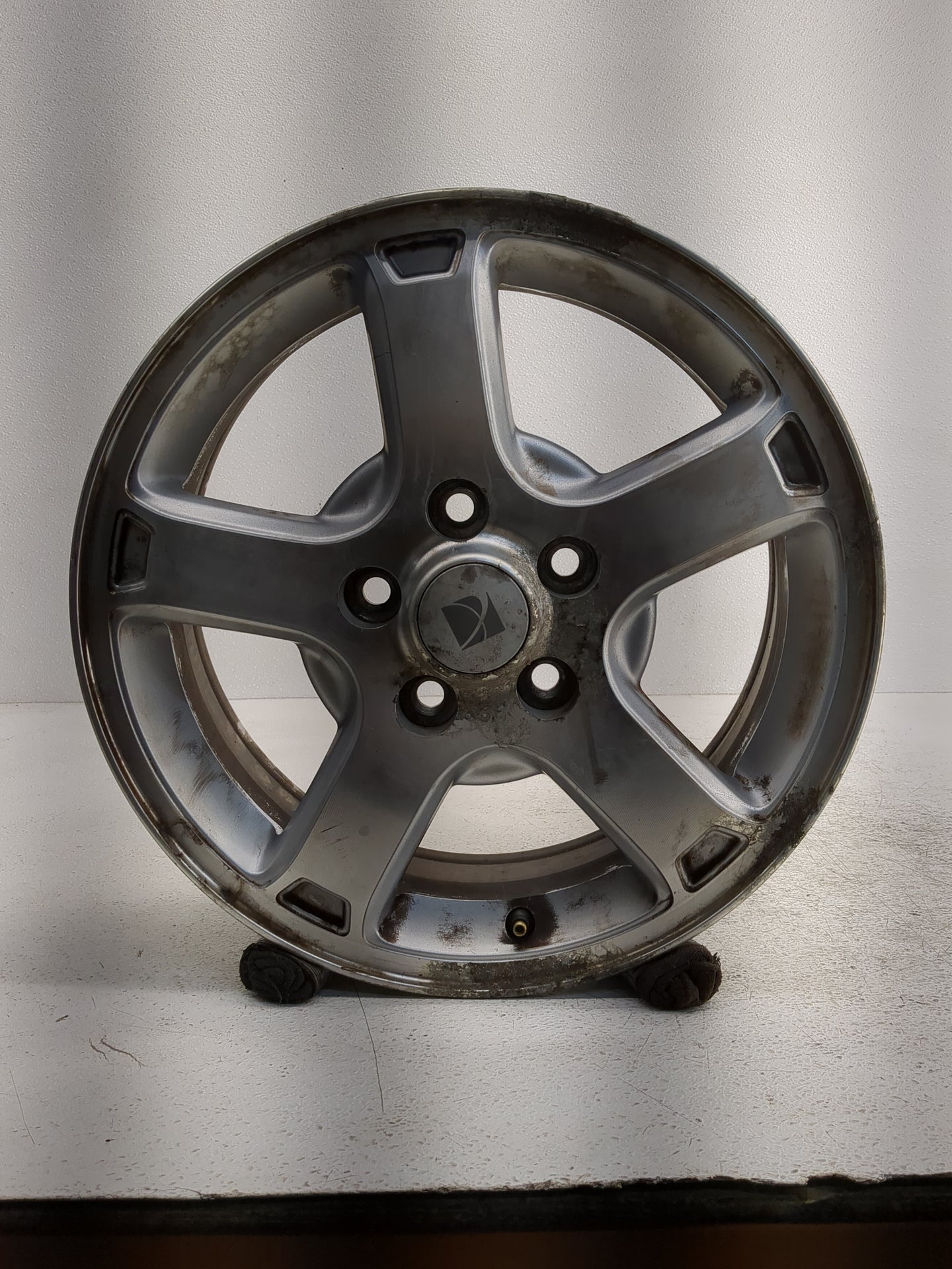 2006-2007 Saturn Vue Oem Wheel Rim 1229765 - Oemusedautoparts1.com