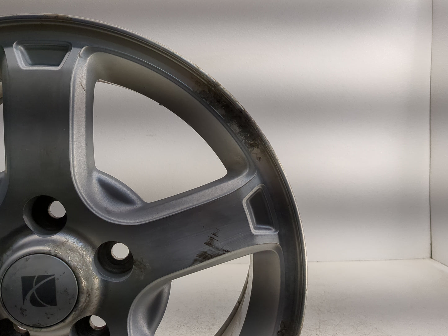 2006-2007 Saturn Vue Oem Wheel Rim 1229766 - Oemusedautoparts1.com