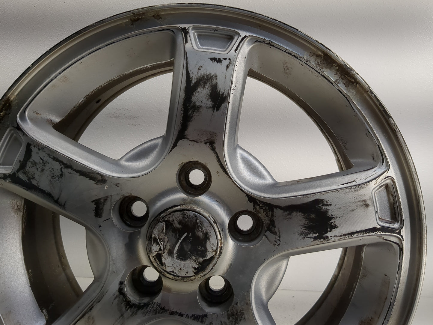 2006-2007 Saturn Vue Oem Wheel Rim 1229768 - Oemusedautoparts1.com