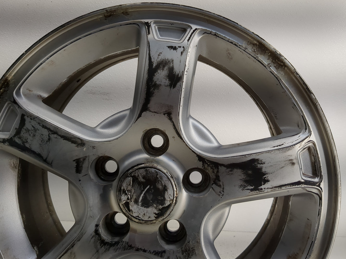 2006-2007 Saturn Vue Oem Wheel Rim 1229768 - Oemusedautoparts1.com