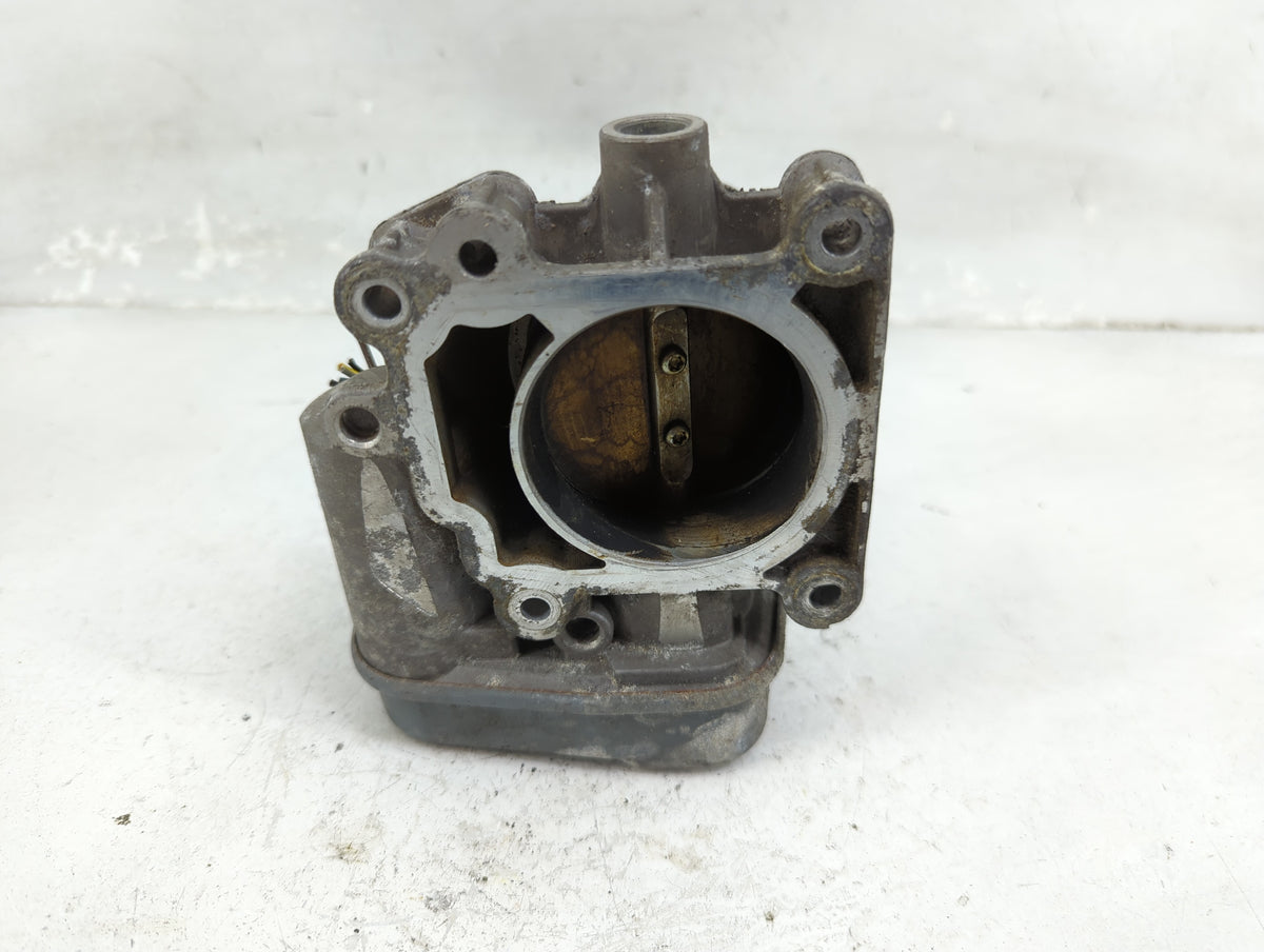 2002-2007 Saturn Vue Throttle Body P/N:12568796 Fits Fits 2002 2003 2004 2005 2006 2007 OEM Used Auto Parts - Oemusedautopar