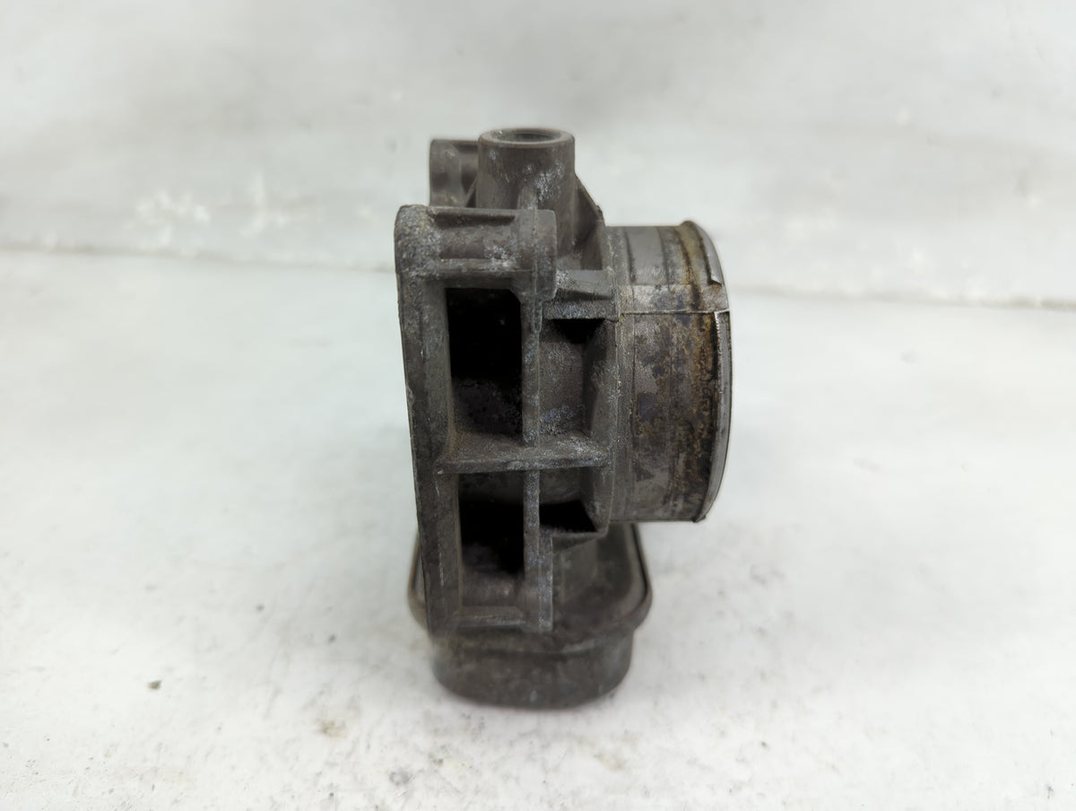 2002-2007 Saturn Vue Throttle Body P/N:12568796 Fits Fits 2002 2003 2004 2005 2006 2007 OEM Used Auto Parts - Oemusedautopar