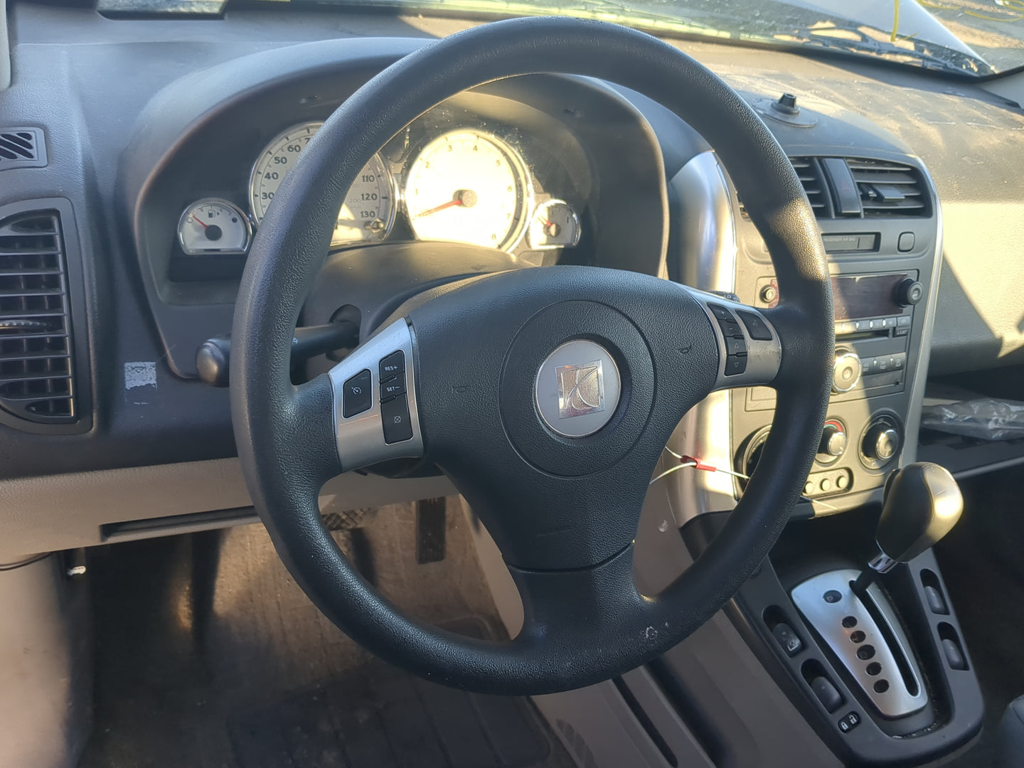 2006-2007 Saturn Vue Air Bag Driver Left Steering Wheel Mounted - Oemusedautoparts1.com
