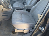 2006-2007 Saturn Vue Driver Front Seat Oem - Oemusedautoparts1.com