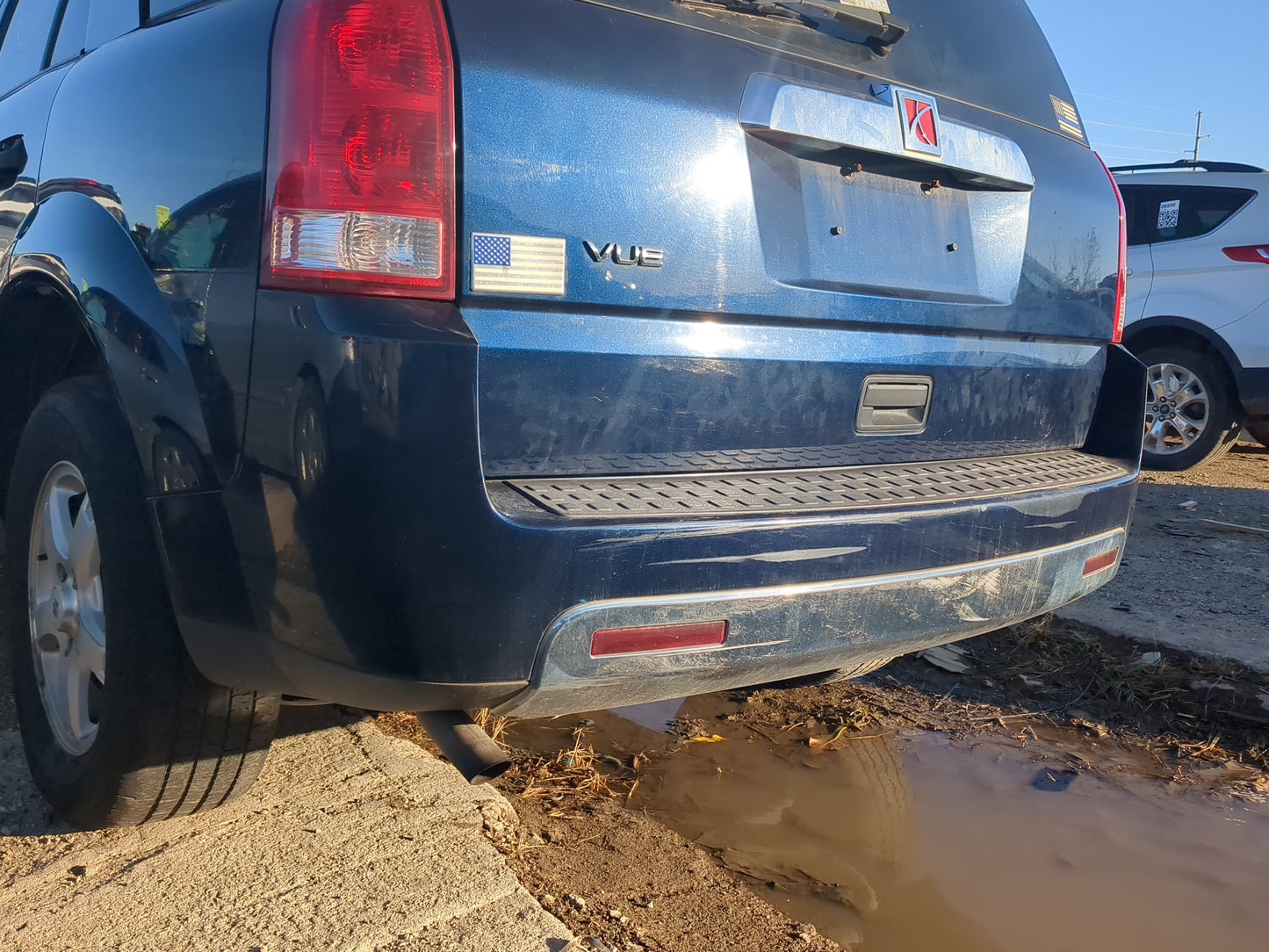 2006-2007 Saturn Vue Rear Bumper Assembly Oem - Oemusedautoparts1.com