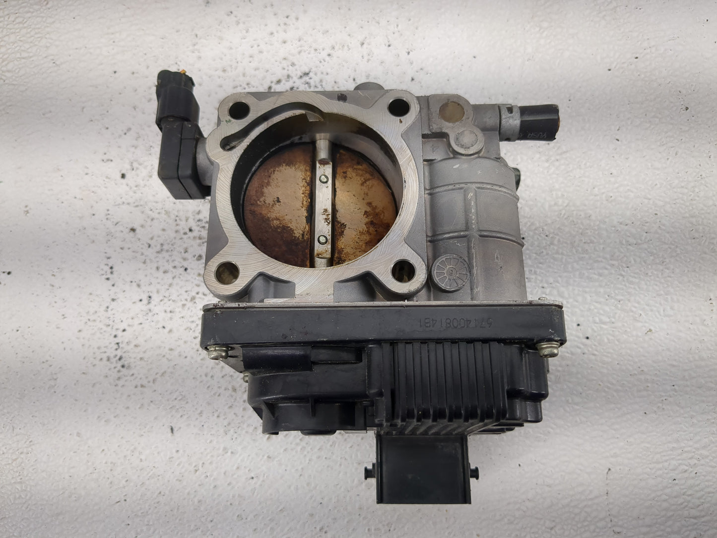 2004-2007 Saturn Vue Throttle Body P/N:079800-5410 Fits Fits 2004 2005 2006 2007 OEM Used Auto Parts - Oemusedautoparts1.com