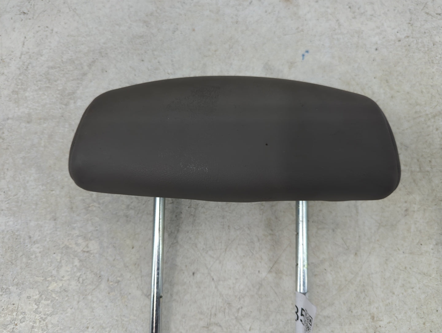 2003-2007 Saturn Vue Headrest Head Rest Rear Center Seat Fits Fits 2003 2004 2005 2006 2007 OEM Used Auto Parts - Oemusedaut