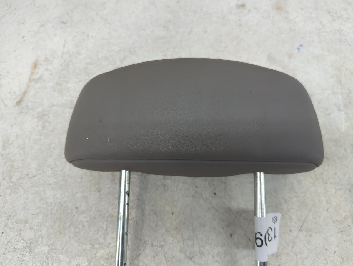 2007 Saturn Vue Headrest Head Rest Rear Center Seat Fits OEM Used Auto Parts - Oemusedautoparts1.com