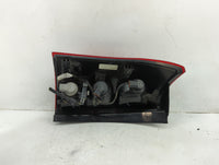 2004-2007 Saturn Vue Tail Light Assembly Passenger Right OEM P/N:2GCX-13407-AC Fits Fits 2004 2005 2006 2007 OEM Used Auto P