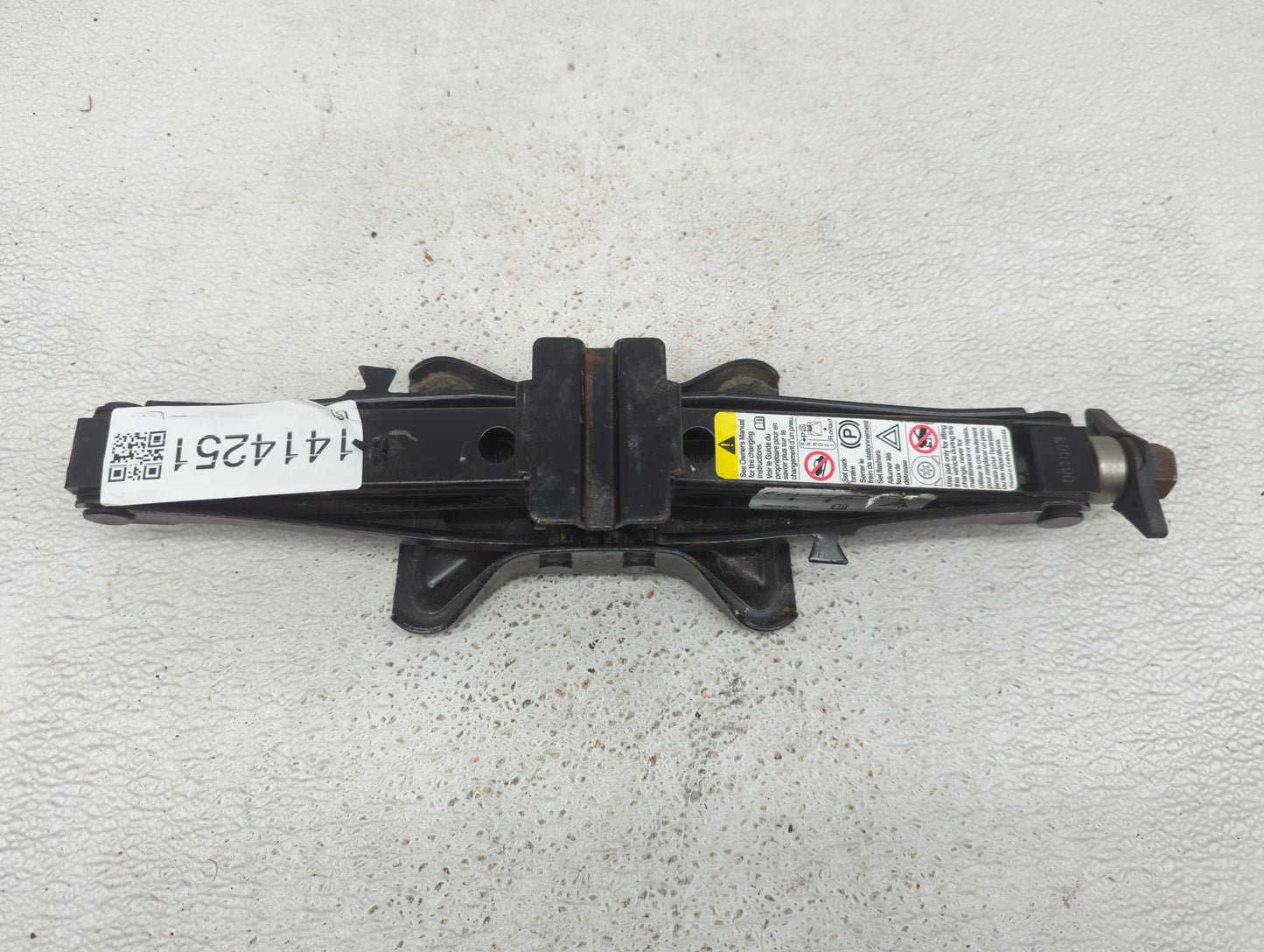 2007 Saturn Vue PCM Engine Control Computer ECU ECM PCU OEM P/N:22722565 Fits OEM Used Auto Parts - Oemusedautoparts1.com