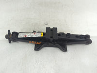 2007 Saturn Vue Spare Scissor Car Jack - Oemusedautoparts1.com