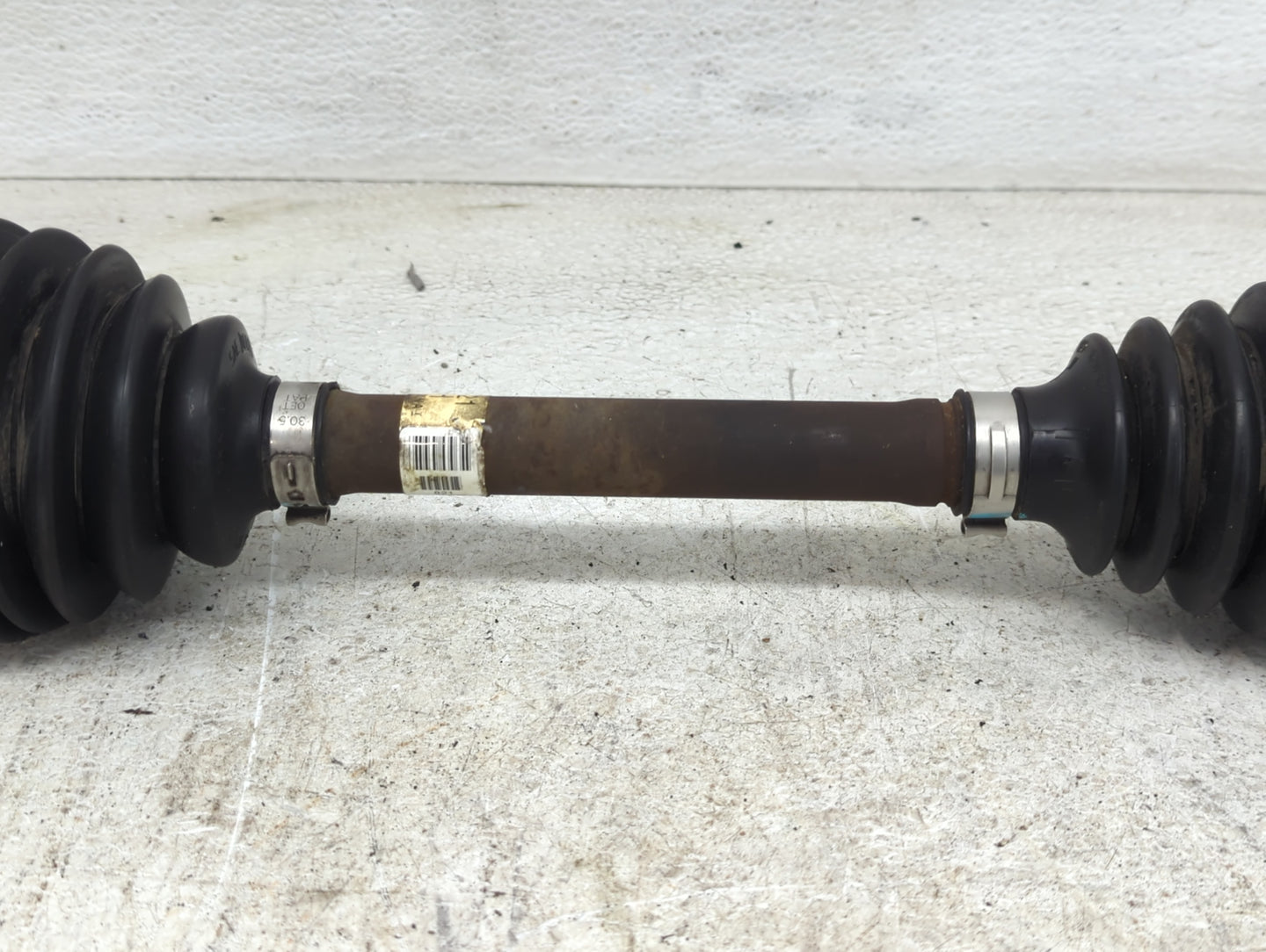 2006-2007 Saturn Vue Axle Shaft Front Driver Cv C/v - Oemusedautoparts1.com