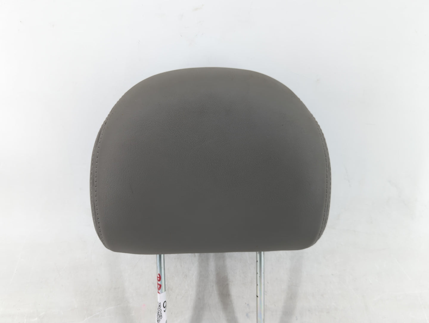 2006-2007 Saturn Vue Headrest Head Rest Front Driver Passenger Seat Fits Fits 2006 2007 OEM Used Auto Parts - Oemusedautopar