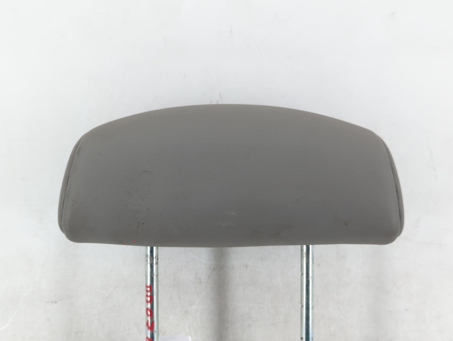 2006-2007 Saturn Vue Headrest Head Rest Rear Seat Light Grey - Oemusedautoparts1.com