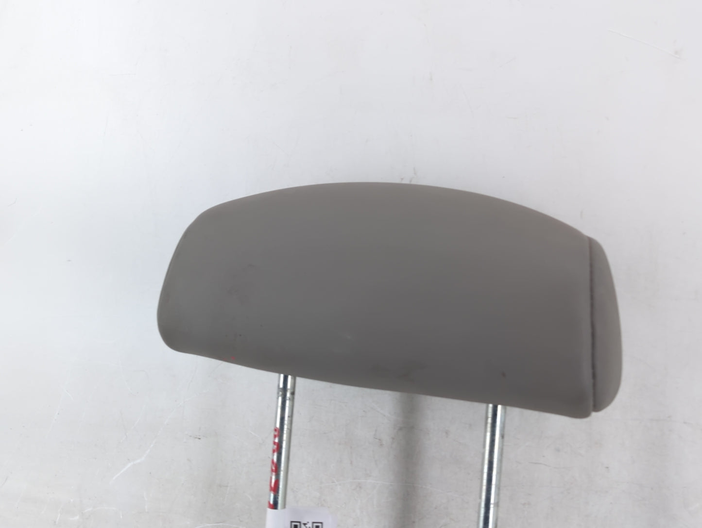 2006-2007 Saturn Vue Headrest Head Rest Rear Seat Light Grey - Oemusedautoparts1.com