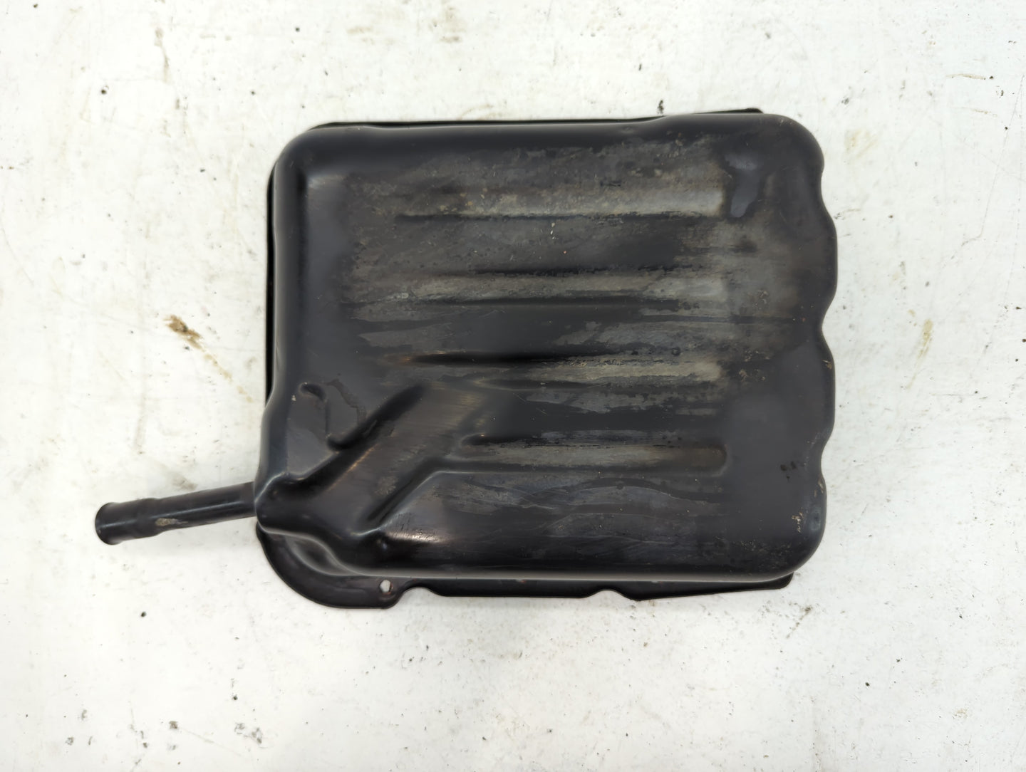 2005-2010 Saturn Vue Engine Oil Pan Fits Fits 2005 2006 2007 2008 2009 2010 2011 2012 2013 2014 2015 2016 2017 OEM Used Auto