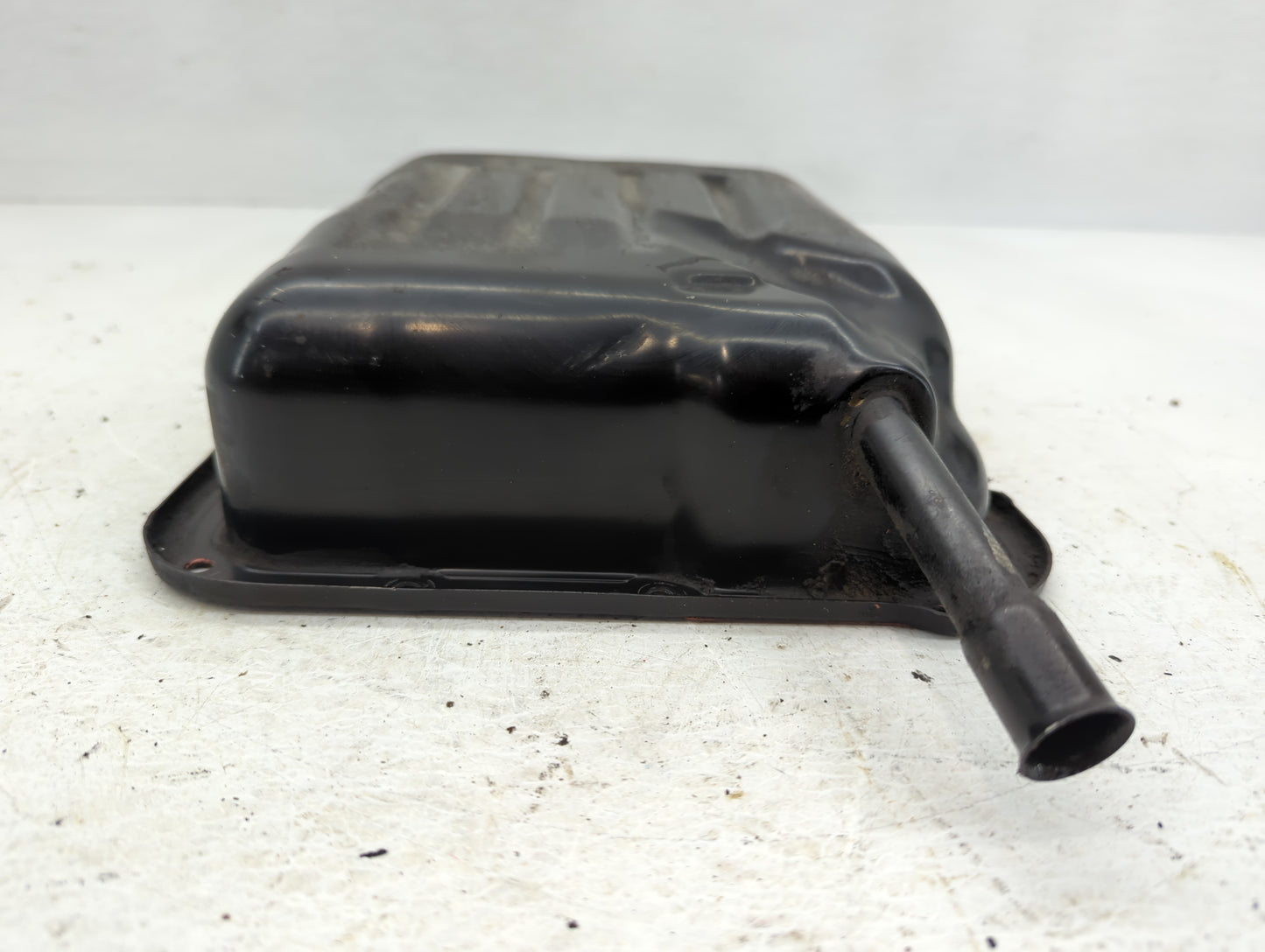 2005-2010 Saturn Vue Engine Oil Pan Fits Fits 2005 2006 2007 2008 2009 2010 2011 2012 2013 2014 2015 2016 2017 OEM Used Auto