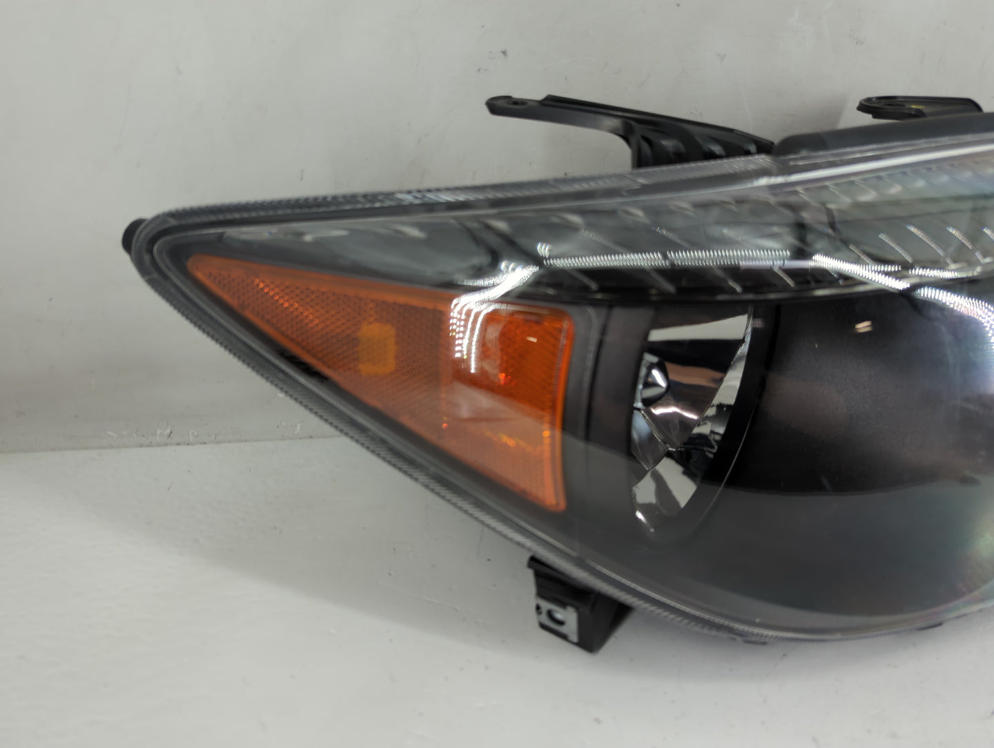 2005-2007 Scion Tc Passenger Right Oem Head Light Headlight Lamp - Oemusedautoparts1.com