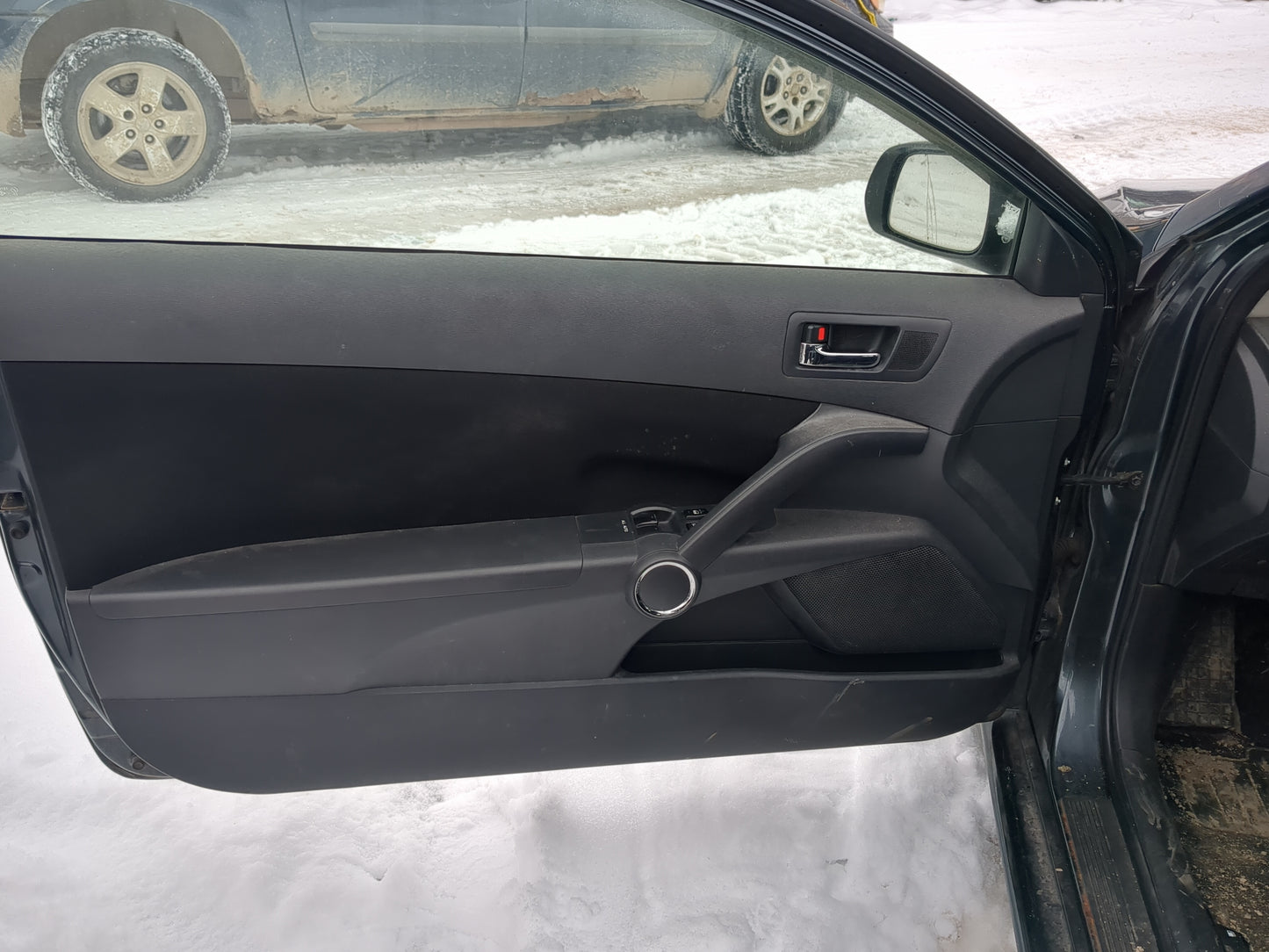 2007 Scion Tc Front Left Driver Interior Door Panel Trim - Oemusedautoparts1.com