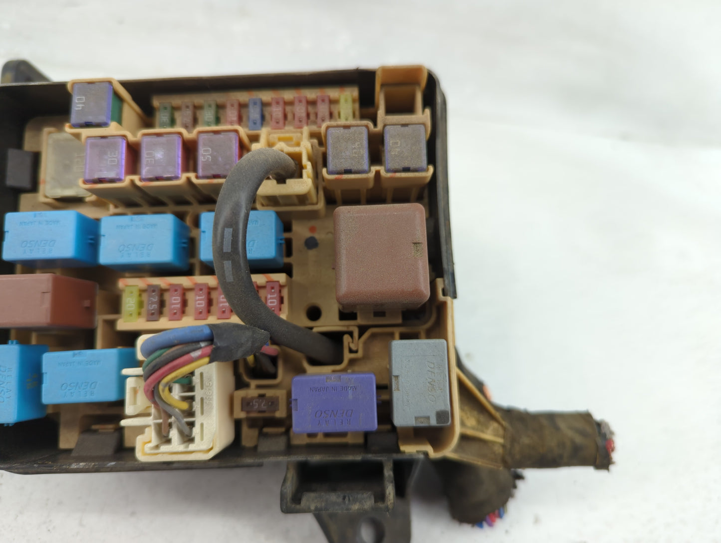 2005-2010 Scion Tc Fusebox Fuse Box Panel Relay Module Fits Fits 2005 2006 2007 2008 2009 2010 OEM Used Auto Parts - Oemused