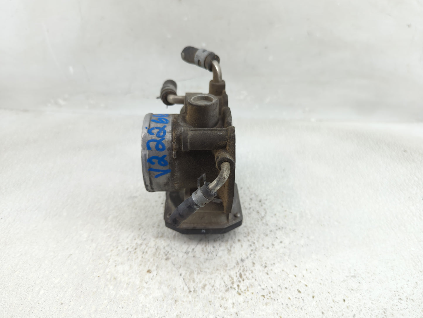 2006-2010 Scion Tc Throttle Body P/N:22030-28070 Fits Fits 2006 2007 2008 2009 2010 2011 2012 2013 2014 2015 OEM Used Auto P