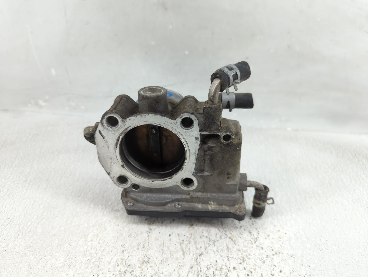 2006-2010 Scion Tc Throttle Body P/N:22030-28070 Fits Fits 2006 2007 2008 2009 2010 2011 2012 2013 2014 2015 OEM Used Auto P
