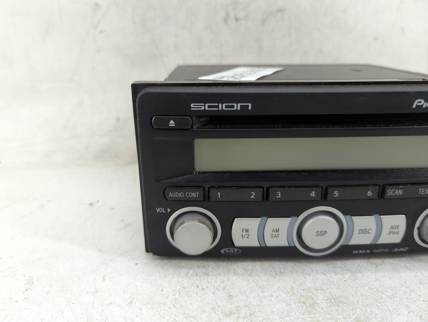 2006-2007 Scion Tc Radio AM FM Cd Player Receiver Replacement P/N:PT546-00080 Fits Fits 2006 2007 OEM Used Auto Parts - Oemu